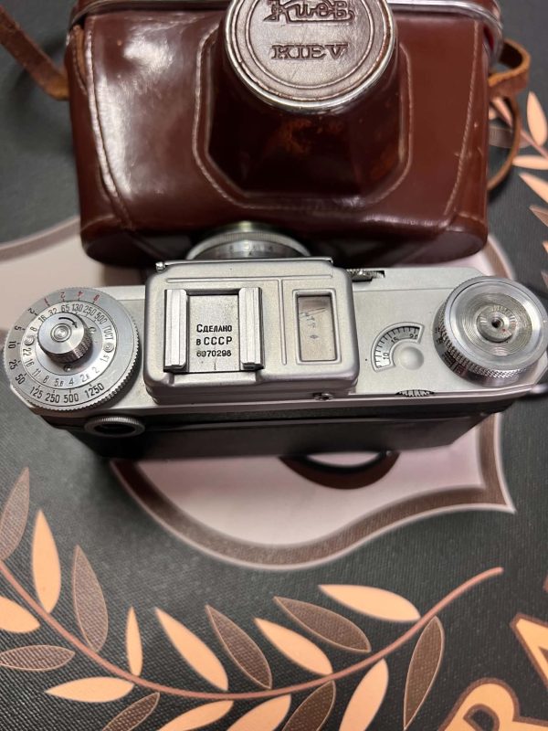 Kiev-4A 1969. + Jupiter-8 50mm f/2 – SSSR – vintage fotoaparat