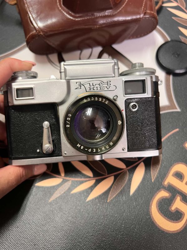 Kiev-4A 1969. + Jupiter-8 50mm f/2 – SSSR – vintage fotoaparat